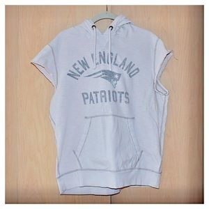 47 Brand New England Patriots Cutoff Sweatshirt